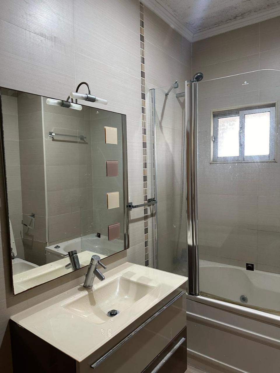 Sn-Hostel Setúbal Eksteriør billede